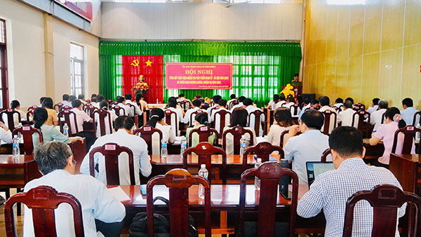 Ủy ban nhân dân xã Vĩnh Bình tổ chức hội nghị tổng kết thực hiện nhiệm vụ phát triển kinh tế - xã hội năm 2025 và triển khai phương hướng, nhiệm vụ năm 2026