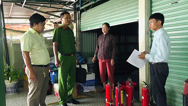Xã Vĩnh Bình kiểm tra công tác phòng cháy, chữa cháy và cứu nạn cứu hộ tại các chợ